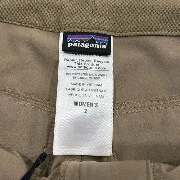 PATAGONIA Womens Happy Hike Capri Pants Zip Pockets Stretch Tan Green Size 2 - Picture 6 of 9